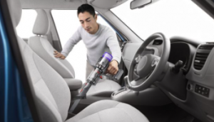 How to vacuum your car like a pro - Dyson Humdinger handheld vacuum